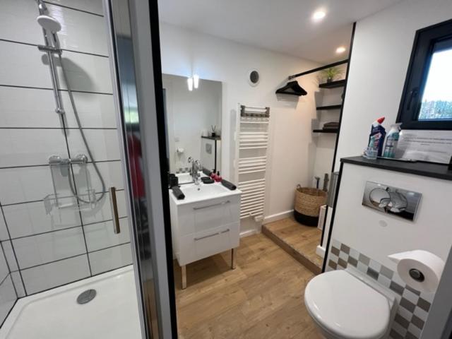 Arques-la-Bataille Charmant Studio Neuf De 40M2 / Tout Confort מראה חיצוני תמונה